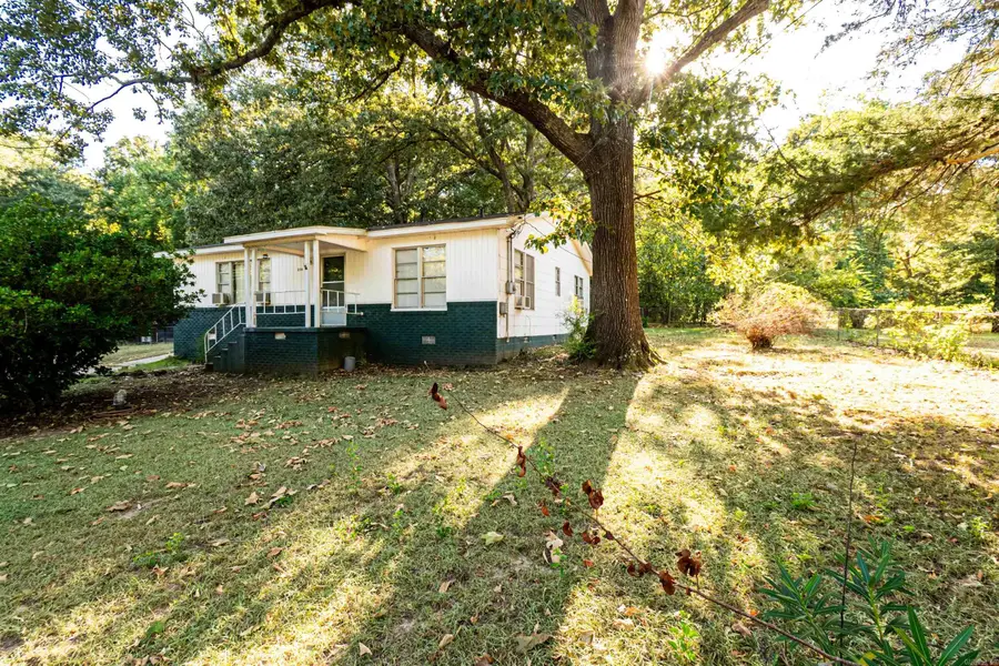 216 Ruth, El Dorado, AR 71730 - #3