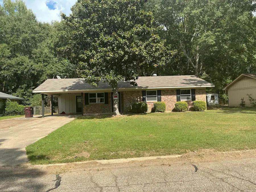 1111 Adams, Crossett, AR 71635 - #2