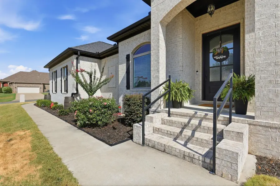 81 Lakeland Drive, Cabot, AR 72023 - #2