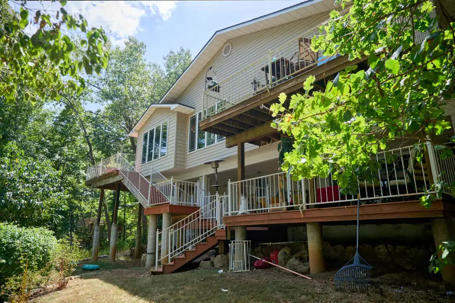 117 W Lakeshore Dr, Cherokee Village, AR 72529 - #2