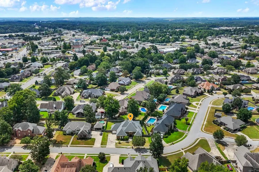 603 Sedgefield Drive, Bryant, AR 72022 - #3
