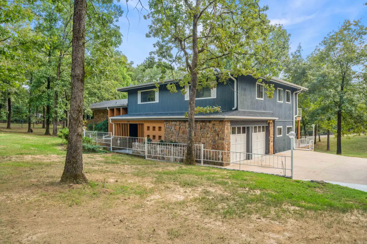 208 Southshore Drive, Hot Springs, AR 71913 - #1