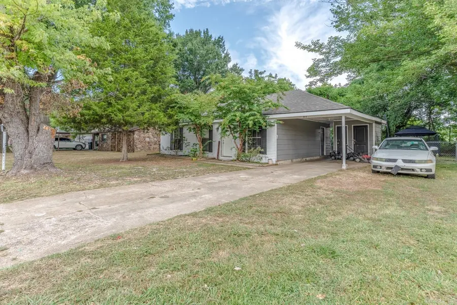 304 W Alpine St, Jonesboro, AR 72401 - #2