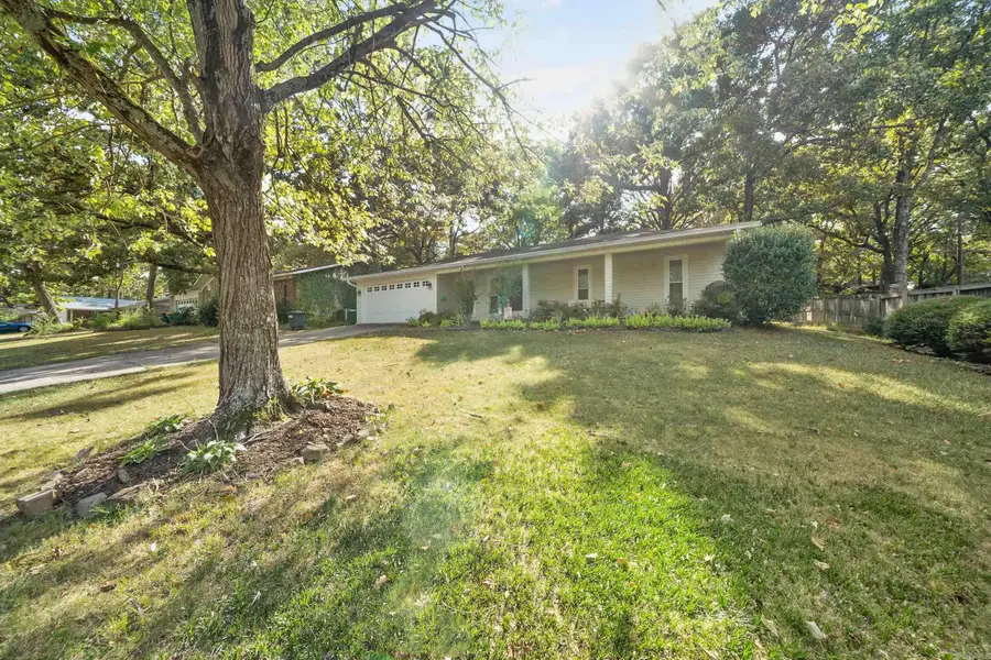 109 N Beverly Avenue, Sherwood, AR 72120 - #2