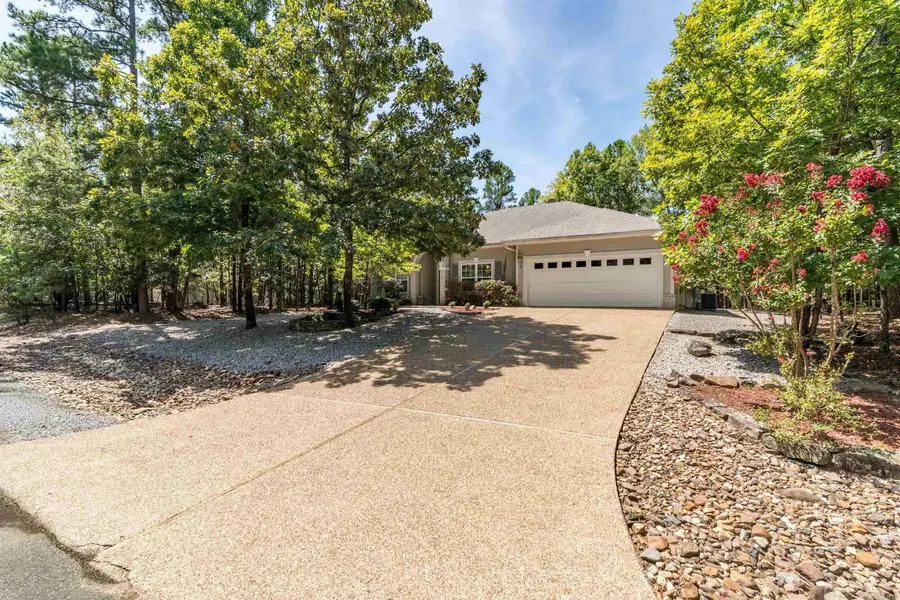 3 Jaguar Ln, Hot Springs Village, AR 71909 - #3