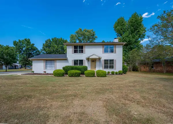 2 Quail Court, Jacksonville, AR 72076