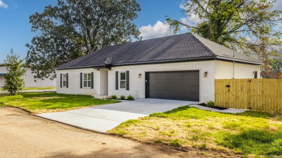 1400 E Washington Street, North Little Rock, AR 72114 - #2