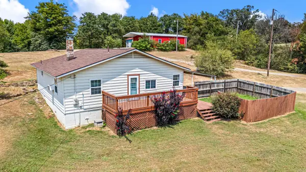 99 Sandtown Road, Morrilton, AR 72110