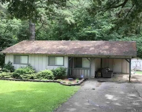 2847 Salem, Benton, AR 72019