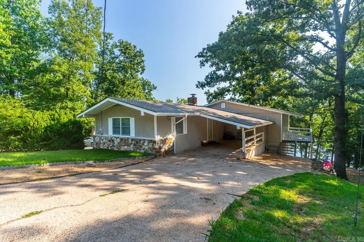 111 W Lakeshore Dr, Cherokee Village, AR 72529 - #1