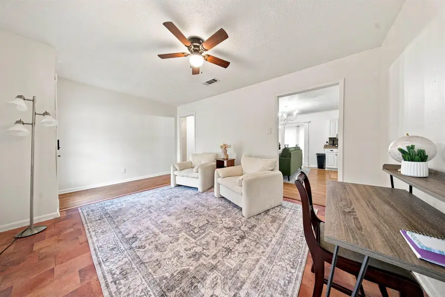 28 Sallisaw Circle, North Little Rock, AR 72116 - #3
