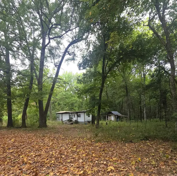 4901 Lakewood Road, Waldron, AR 72958