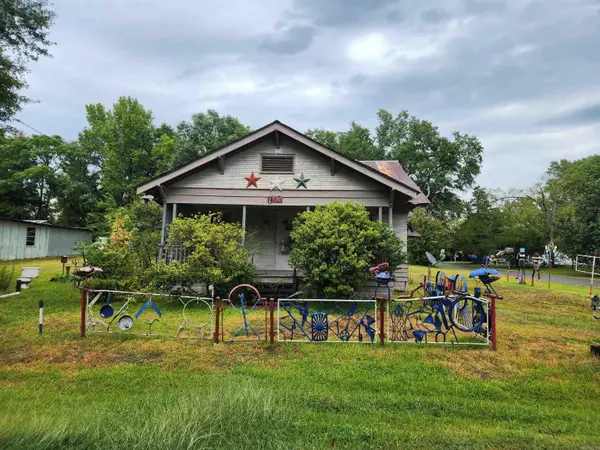 280 W Second St Street, Kingsland, AR 71652