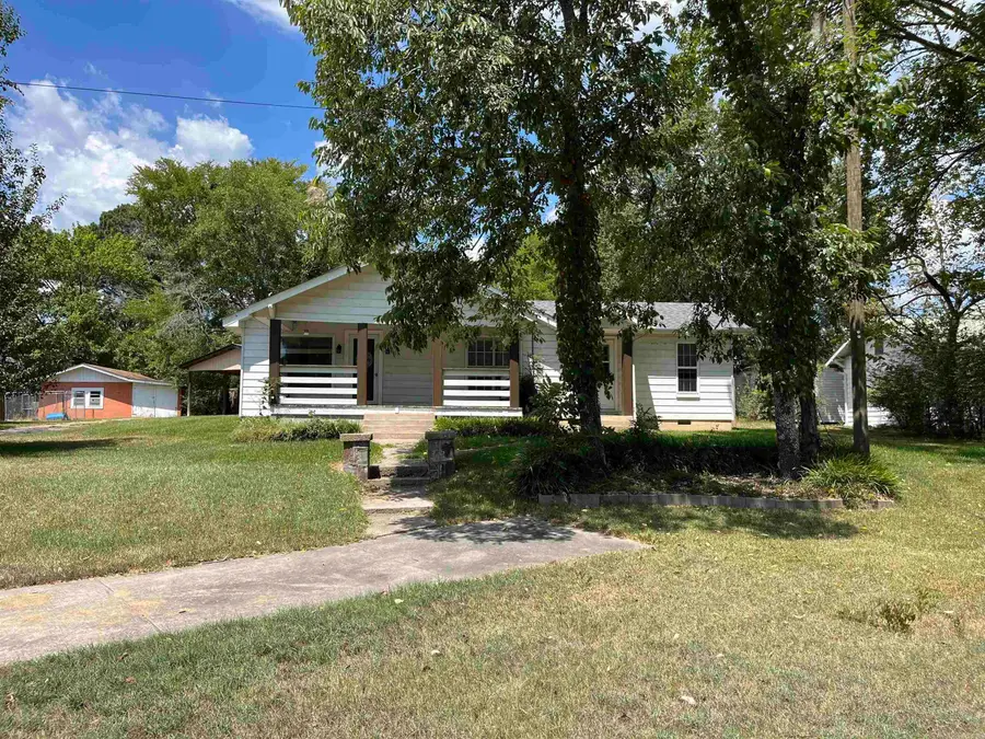 624 E Broadway Street, Glenwood, AR 71943 - #2