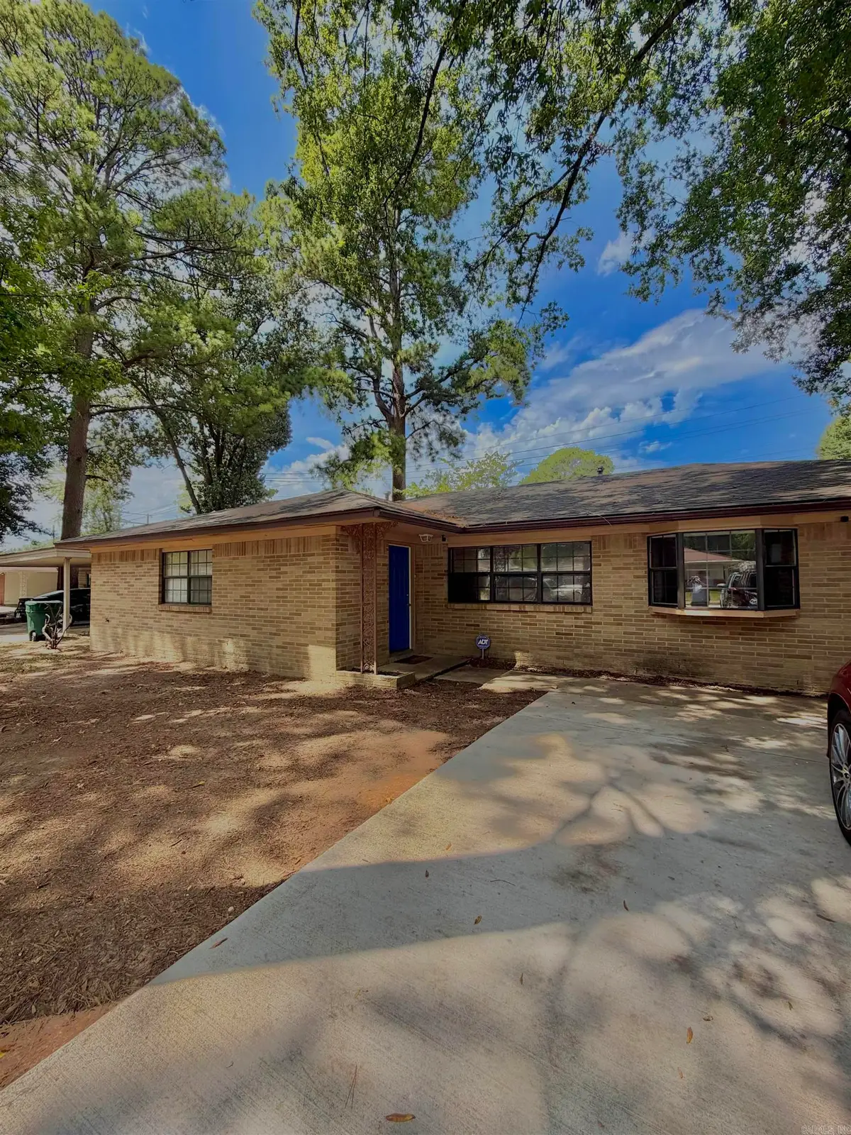 6916 Cloverdale Dr, Little Rock, AR 72209 - #1