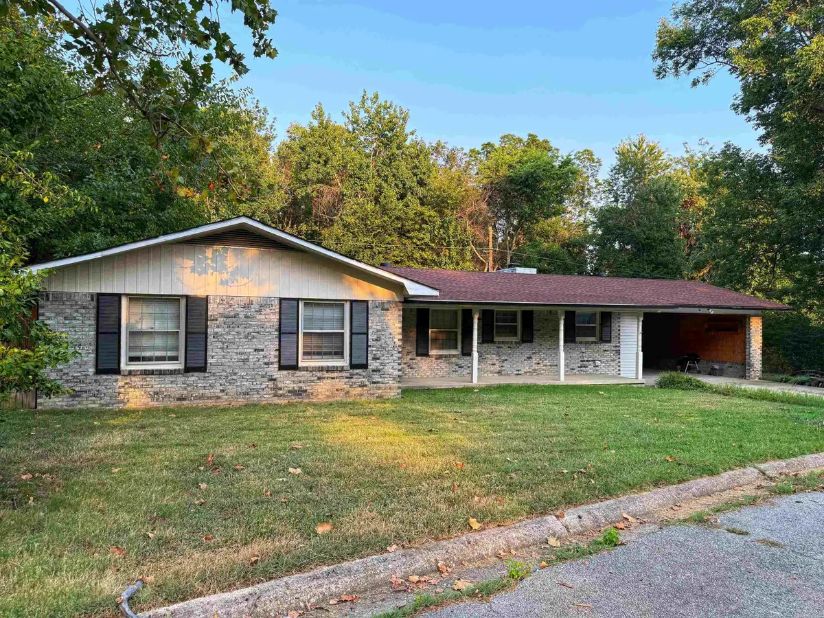1009 Ridgetop Dr, Paragould, AR 72450 - #1