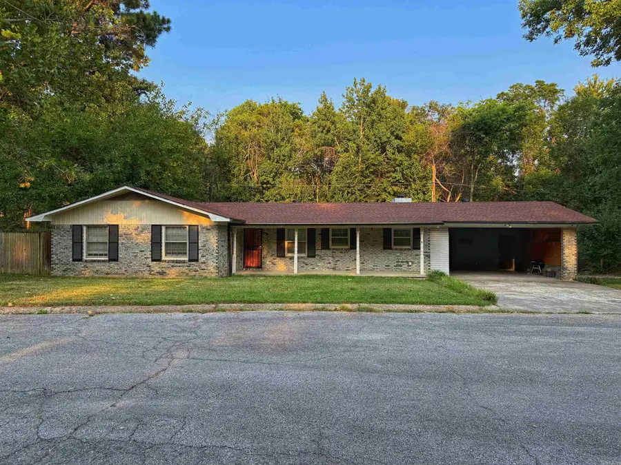 1009 Ridgetop Dr, Paragould, AR 72450 - #2