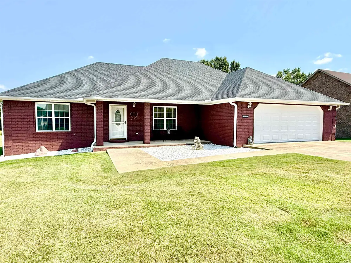 2105 N 8 1/2 Street, Paragould, AR 72450 - #1