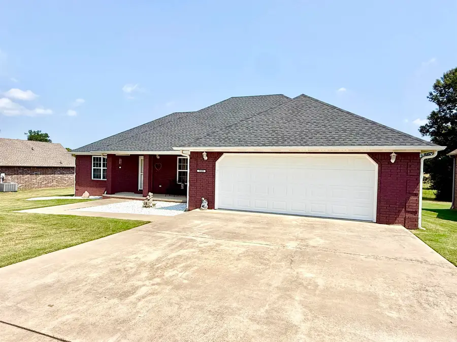 2105 N 8 1/2 Street, Paragould, AR 72450 - #3
