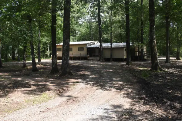 70 Greenhead Ln., Altheimer, AR 72004