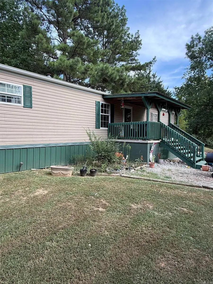 184 Lee St, Paragould, AR 72450 - #2