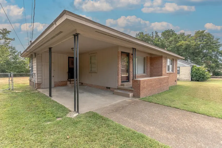 1318 Pardew St, Jonesboro, AR 72401 - #2
