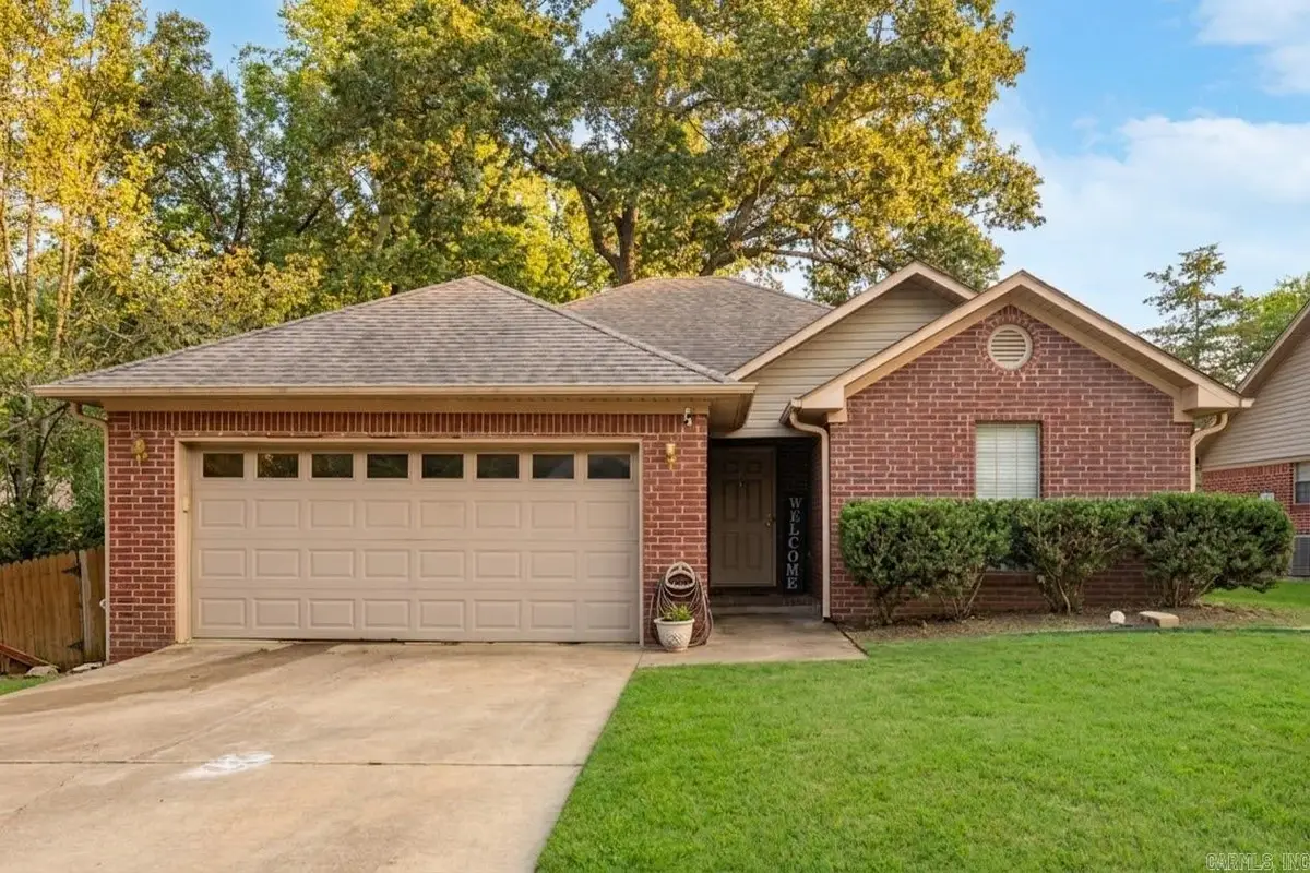 270 Pickwicket Dr, Conway, AR 72034 - #1