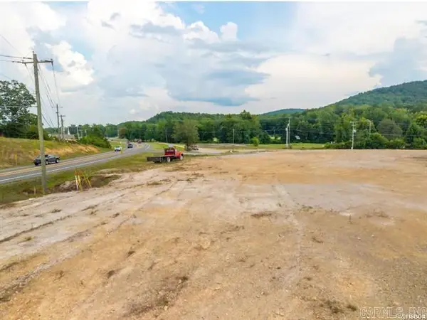 100 Walnut Valley, Hot Springs Village, AR 71909