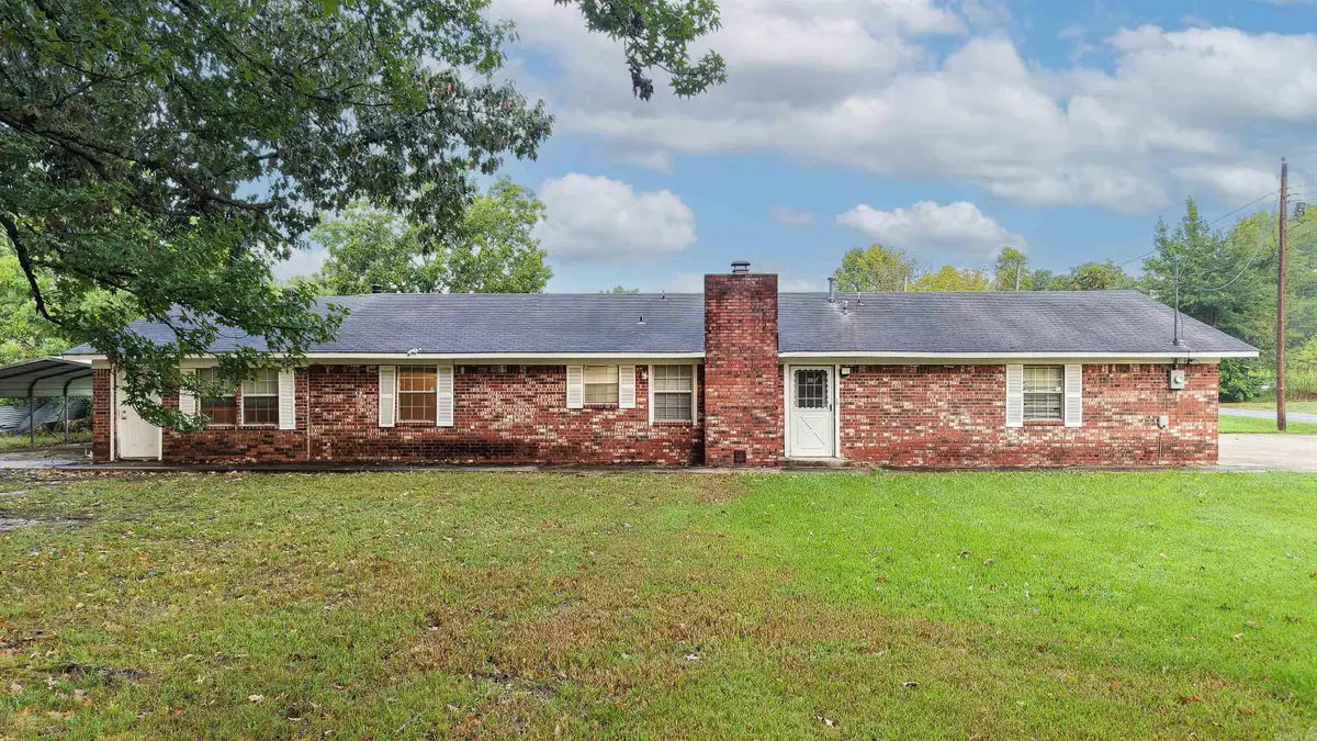 3204 W 16, Pine Bluff, AR 71603 - #1