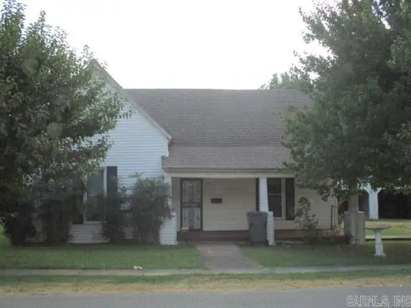 424 E Lake Street, Paragould, AR 72450
