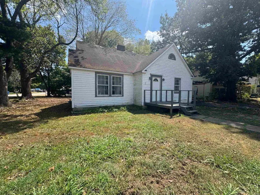 302 W 5th Street, Corning, AR 72422 - #2