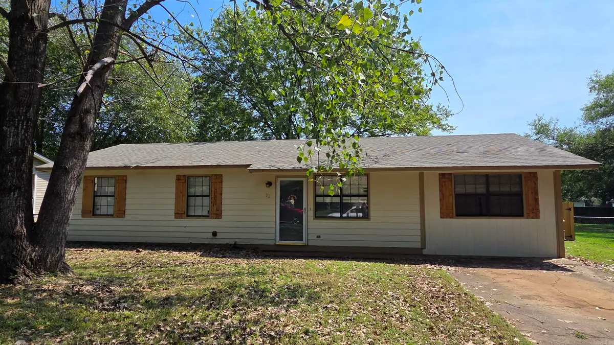 32 Mcarthur Dr, Cabot, AR 72023 - #1