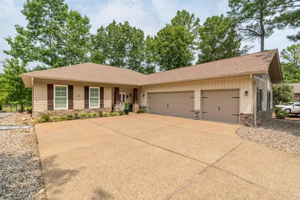 17 Asombroso Lane, Hot Springs Village, AR 71909