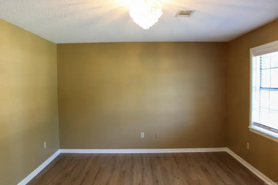712 N Spruce, Searcy, AR 72143 - #3