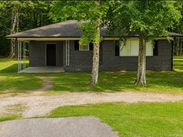 7570 Market Street, Dover, AR 72823