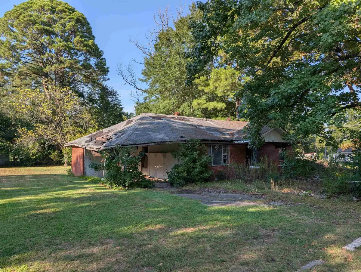 5405 W Jones Street, White Hall, AR 71602 - #1