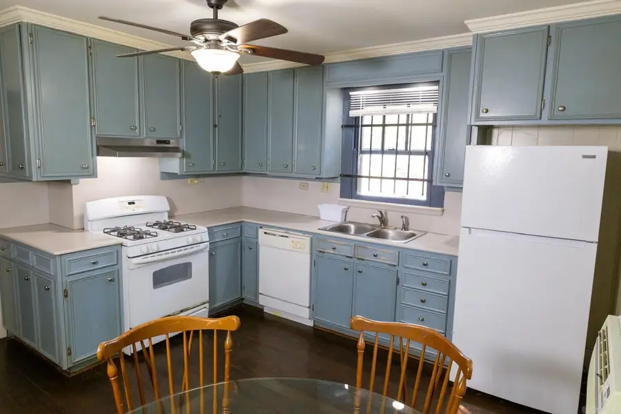 704 W 33rd Street, North Little Rock, AR 72118 - #2