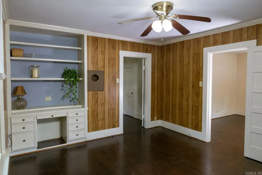 704 W 33rd Street, North Little Rock, AR 72118 - #3