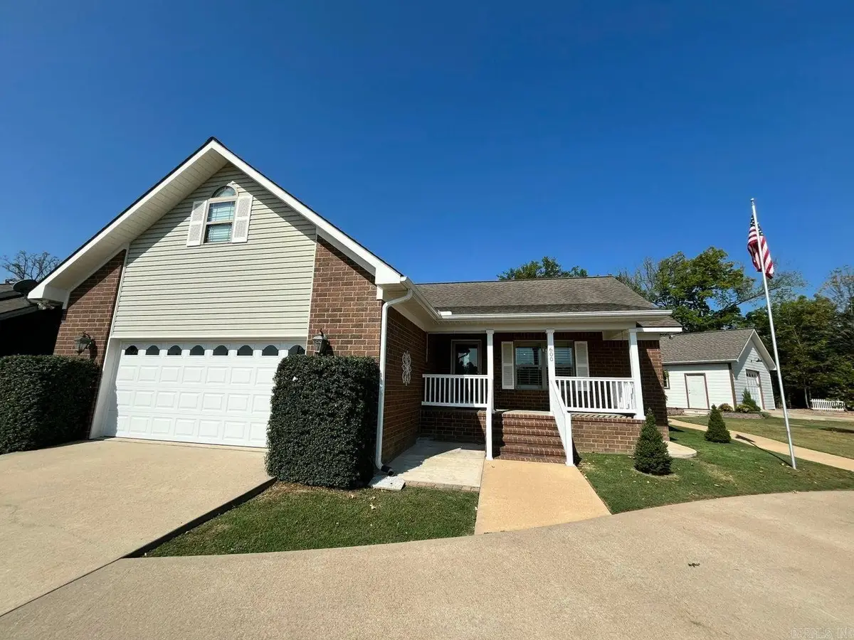 600 N Park Road, Batesville, AR 72501 - #1
