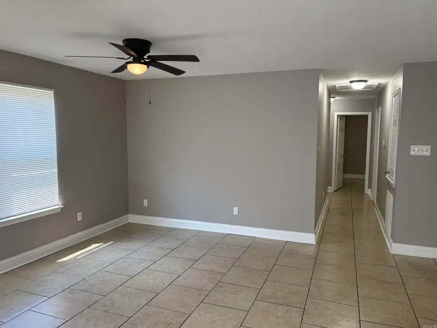 301 Clint Road #B, Jacksonville, AR 72076 - #3