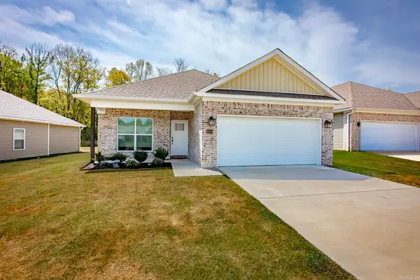 3543 Village Walk Drive, Bryant, AR 72022