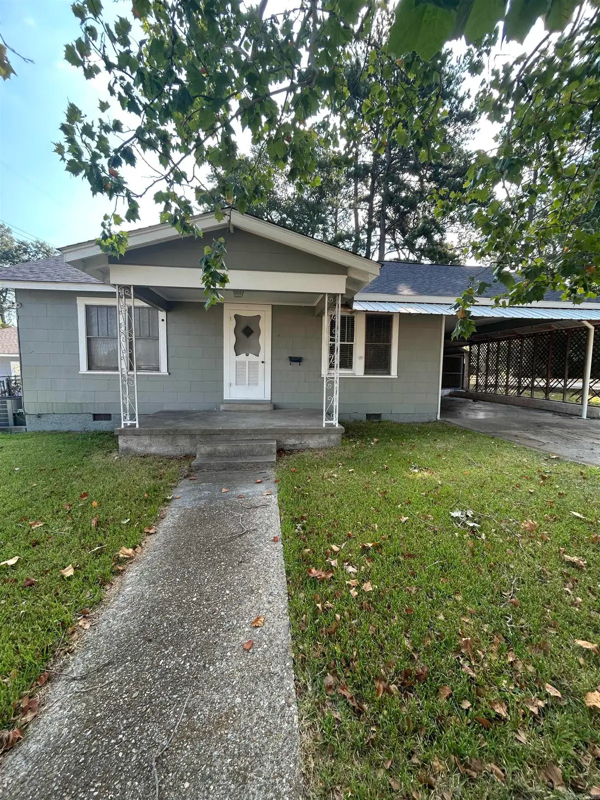 1113 N College Ave, El Dorado, AR 71730 - #1
