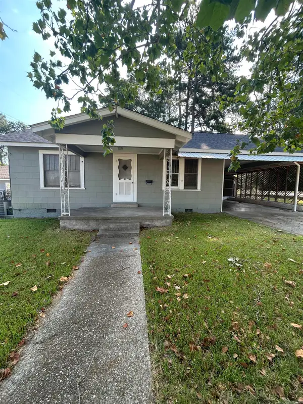1113 N College Ave, El Dorado, AR 71730