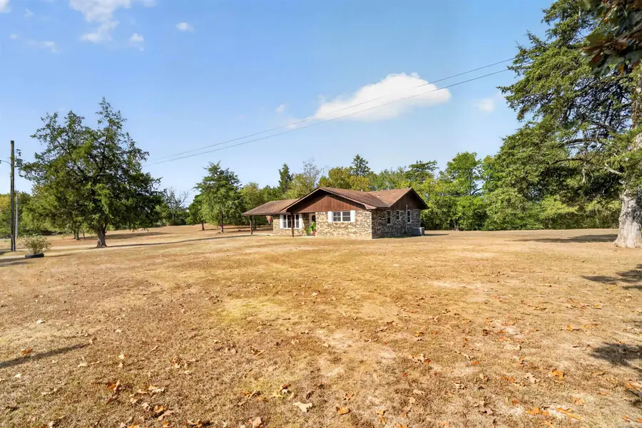 227 Central Avenue, Norman, AR 71960 - #3