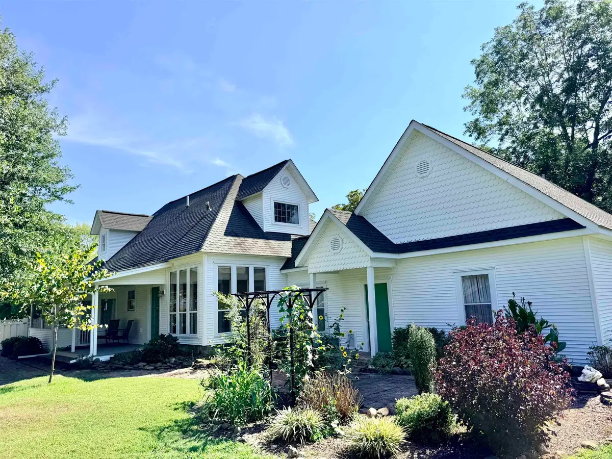 901 Main Street, Pangburn, AR 72121 - #1