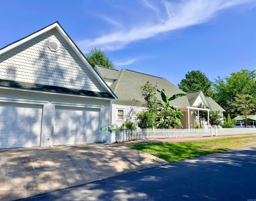 901 Main Street, Pangburn, AR 72121 - #2