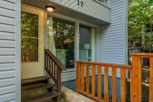 17 Troza Lane, Hot Springs Village, AR 71909