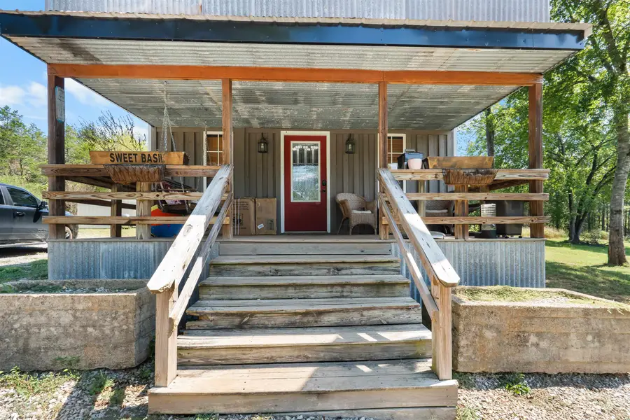 5404 Mount Olive Rd., Melbourne, AR 72556 - #2