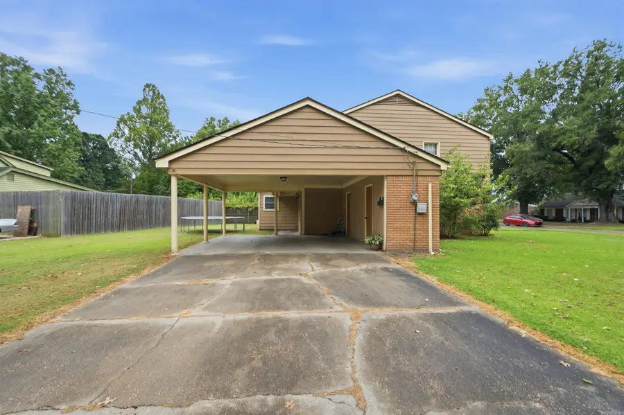 720 N 18th Street, Blytheville, AR 72315 - #3