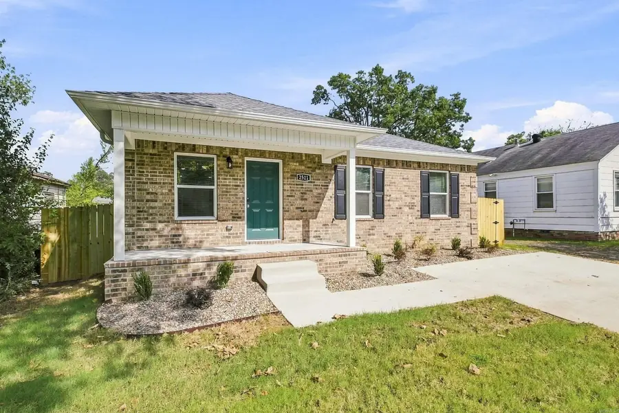 2121.5 Johnson St, Little Rock, AR 72204 - #2